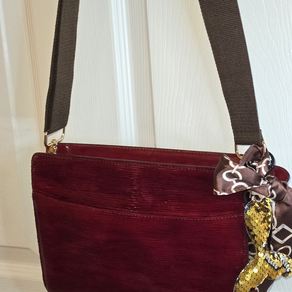 Meet your Posher, Rebecca - Picture 9 of 16